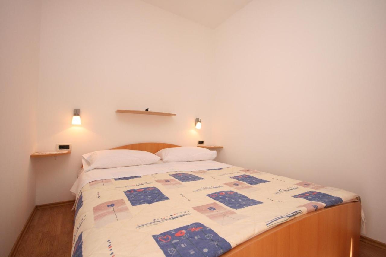 Apartments By The Sea Stara Novalja, Pag - 6301 Luaran gambar