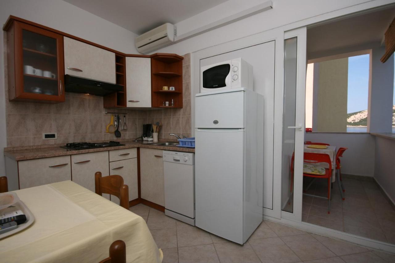 Apartments By The Sea Stara Novalja, Pag - 6301 Luaran gambar